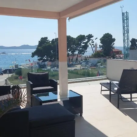 Nino Διαμέρισμα *