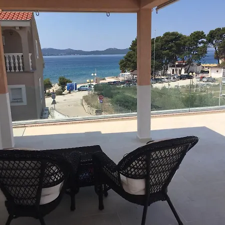 Nino Διαμέρισμα